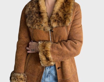 Vintage Tan Shearling Coat | 70s Boho Winter Jacket, Fur Collar (Size S)