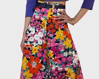 Falda larga con bordado floral de los años 70: hecha a mano, estilo vintage, corte en A, talla XXS/XS