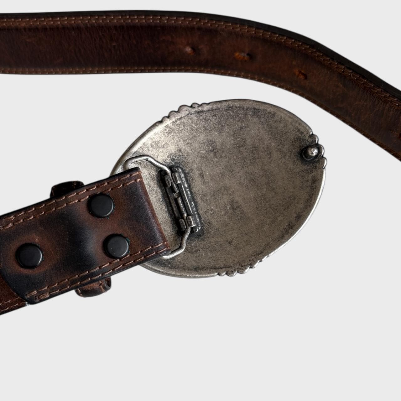 Vintage Brown Leather Belt: Eagle & American Flag Buckle  display picture 3