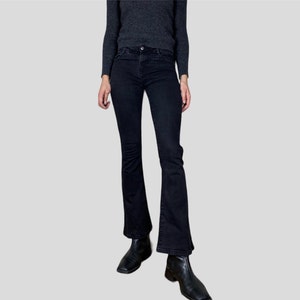 Vintage Y2K Black Flare Jeans - Mid Rise Size S