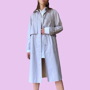 Vintage 90s Lilac Grey Hidden Button Closure Size S  Padded Shoulder Beautiful Trench Coat