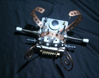 AmishRobots Noise Box Alien Invader #9