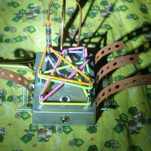 Rainbow Sound Noise Box
