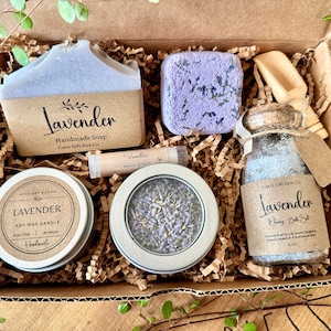 Spa Gift Box | Birthday Gift Box | Relaxing Bath Set | Self Care Box for her| Lavender Spa Set | Aromatherapy | Valentine's Gift for her