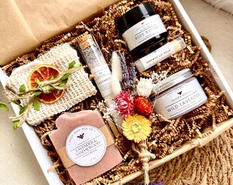 Lavender Spa Gift Box for Women, Natural Handmade Self Care Gift, Calm & Comfort Set