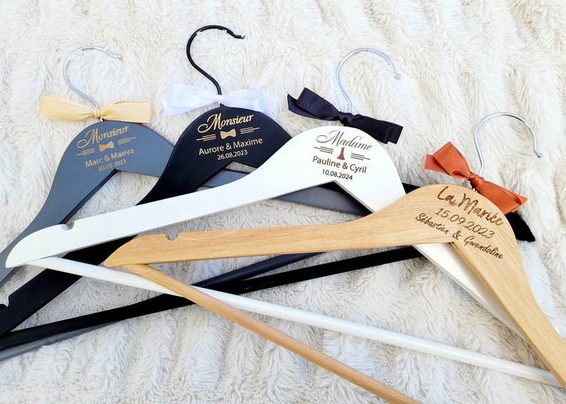 Personalized wooden wedding hanger, wedding decoration, wedding souvenir, personalized engraved hanger, bride and groom hanger, the softness of wood image 5