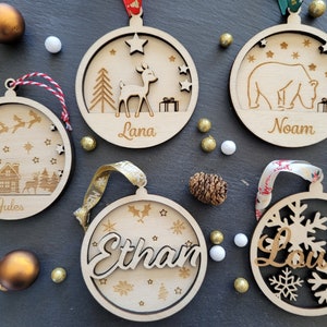 Personalized wooden Christmas ball, Christmas ornament, deer or bear model, Christmas decoration, Christmas tree, first name personalization