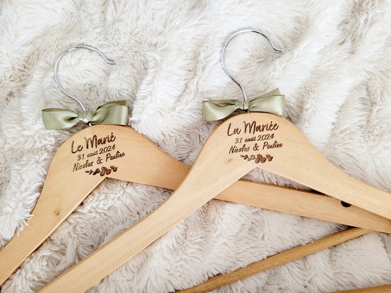 Personalized wooden wedding hanger, wedding decoration, wedding souvenir, personalized engraved hanger, bride and groom hanger, the softness of wood image 1