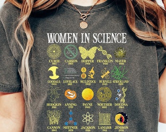 Retro Women in Science T-Shirt Gift For Science Teacher Vintage Science Sweatshirt Cool Science Shirt Women in STEM Hoodie PhD Shirt Gift