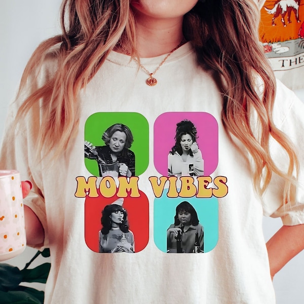 Mom Vibes T-shirt, Comfort Colors Shirt, Mothers Day Sweatshirt, Mom Life Shirt, Retro Mom Shirt, Cool Mom Shirt, Wife Gift, Mom Kitchen Tee