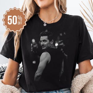 Retro Pedro Pascal Photoshoot T-Shirt: Funny Celebrity Tribute, Comfort Colors