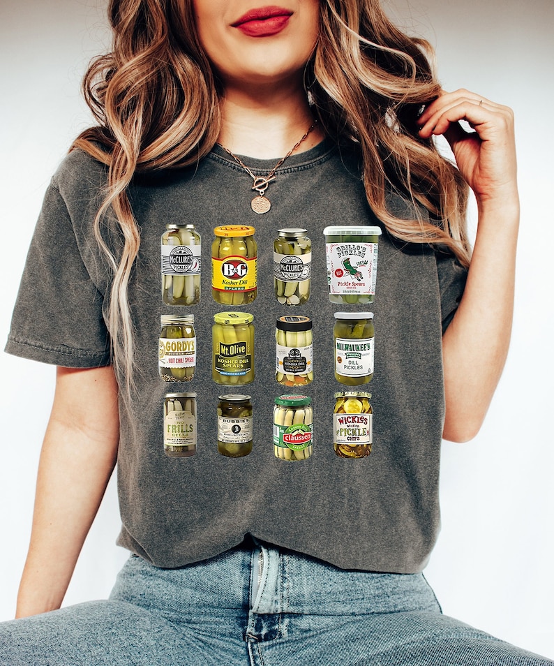 Comfort Colors® Vintage Canned Pickles T-shirt för pickleälskare, Pickle Jar-tröja, konserveringssäsongströja, hemgjord pickle-tröja med rund hals bild 1