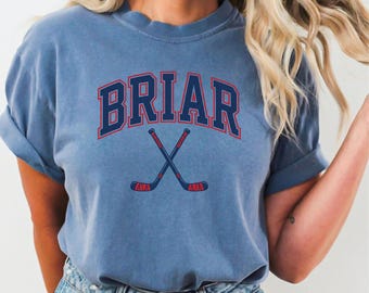 Camiseta Comfort Colors Briar University, camiseta de novela romántica, regalo para fans, camiseta de hockey del campus, camiseta Booktok Girl