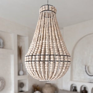 Bead Chandelier Boho | Pendant Lamp with Beads | Wood Beaded Chandelier Pendant | Boho chandelier with beads GEDE