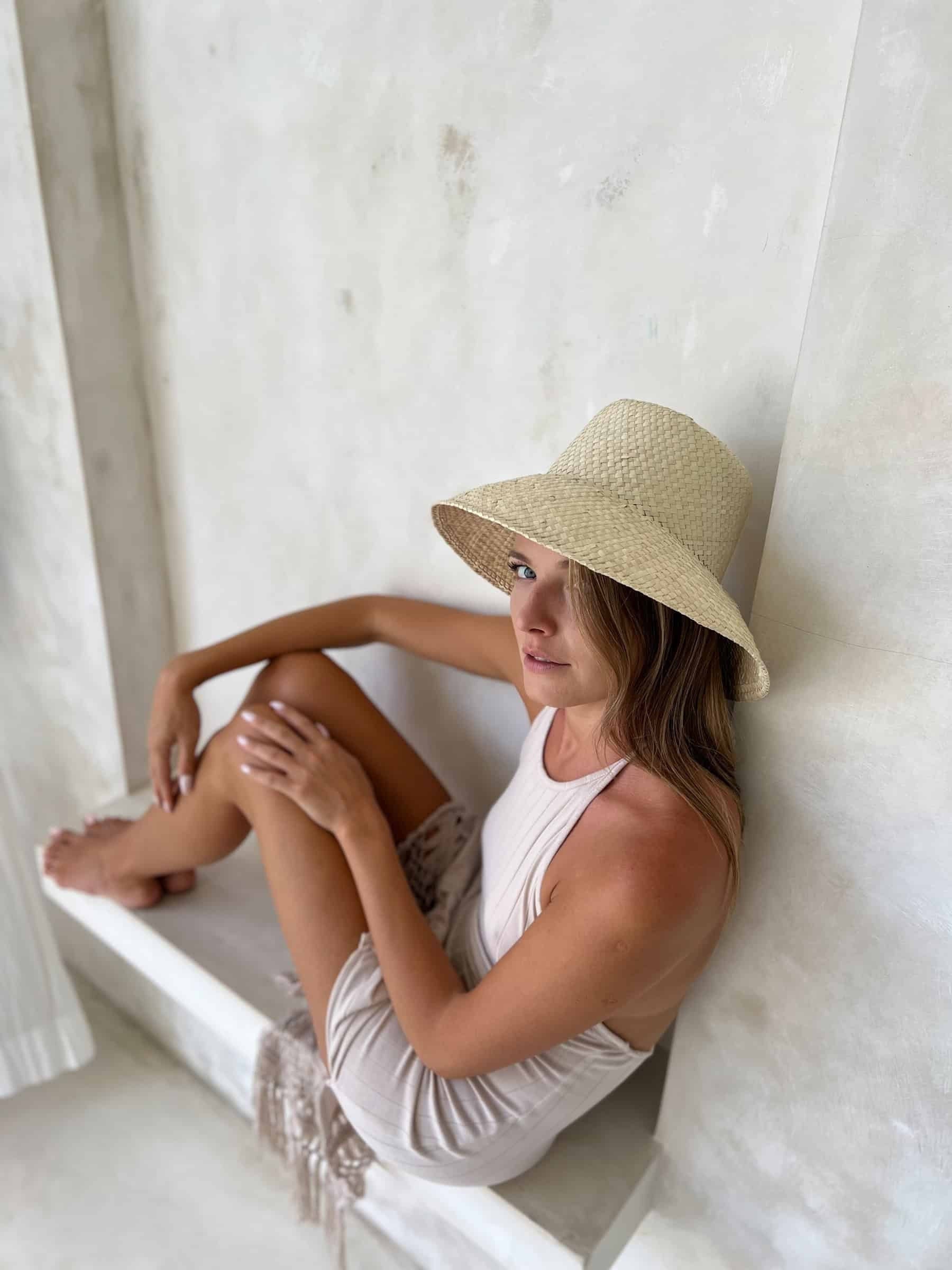 Natural Straw Bucket Hat, Summer Beach Sun Protection  display picture 1