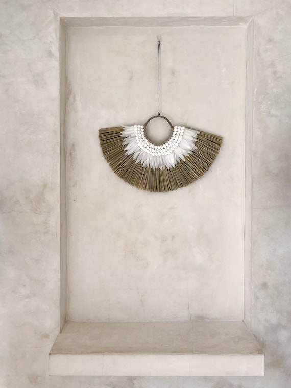 Handcrafted Boho wall hanging, Raffia decoration, Natural Bohemian style, Handmade home decoration with FEATHERS SUKU