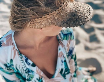 Visière Boho en paille naturelle, visière solaire en paille de style Boho, casquette visière écologique, vêtements de plage pour femmes, accessoires faits à la main pour la plage