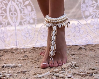 Cowrie Shell Ankle Bracelet, Boho Seashell Anklet, Bohemian Summer Anklet, Beaded Anklet, Boho Beach Anklet Natural BEIGE