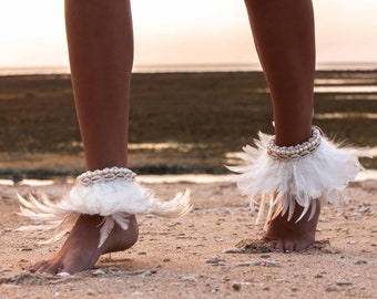 1 Piece |  Feather Cowrie Shell Ankle Bracelet, Boho Seashell Anklet, Bohemian Feather Anklet, Beaded Anklet, Boho Anklet WHITE
