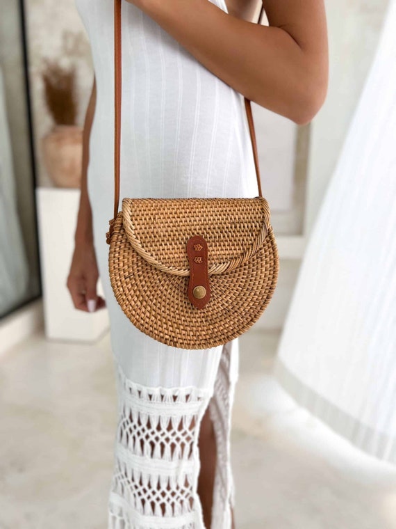 Bohemian Rattan Bag, Round Shoulder Bag, Natural Rattan Handbag, Eco-Friendly Bag, Summer Fashion Bag, Circular Rattan Clutch MOON