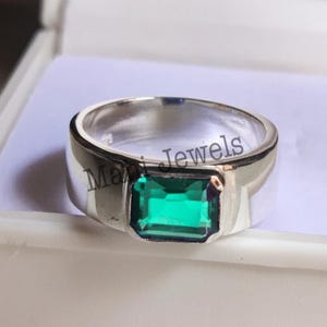 Vintage Men&#39;s Emerald Ring, Green Emerald Signet Ring, 925 Sterling Solid Silver Ring, Men&#39;s Engagement Ring, Wedding Gift for Him