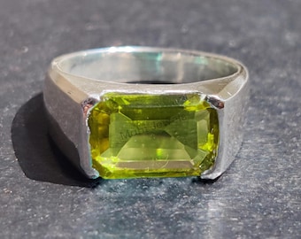 Men&#39;s Peridot Silver Ring, 925 Sterling Silver Handmade Ring, Natural Green Gemstone Jewelry, Engagement Ring, Anniversary Gift for Him