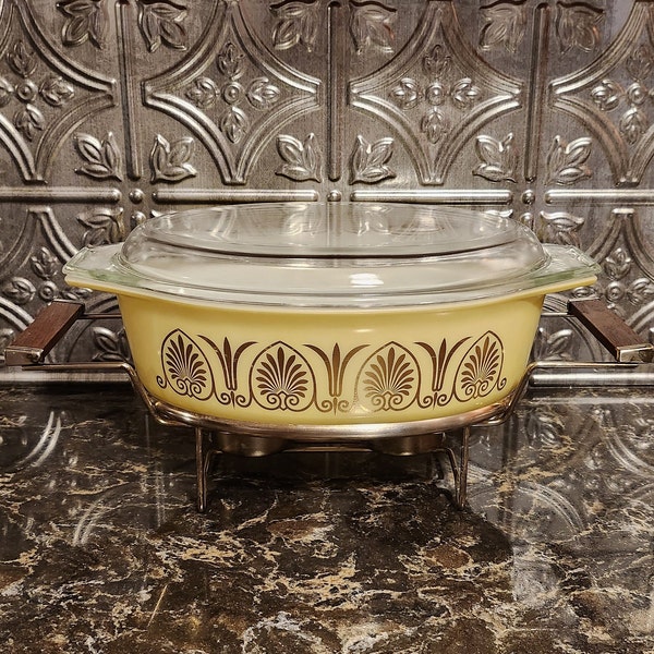 Rare Vintage Pyrex Golden Classic Promo Casserole with Decorative Lid and Double Candle Warmer