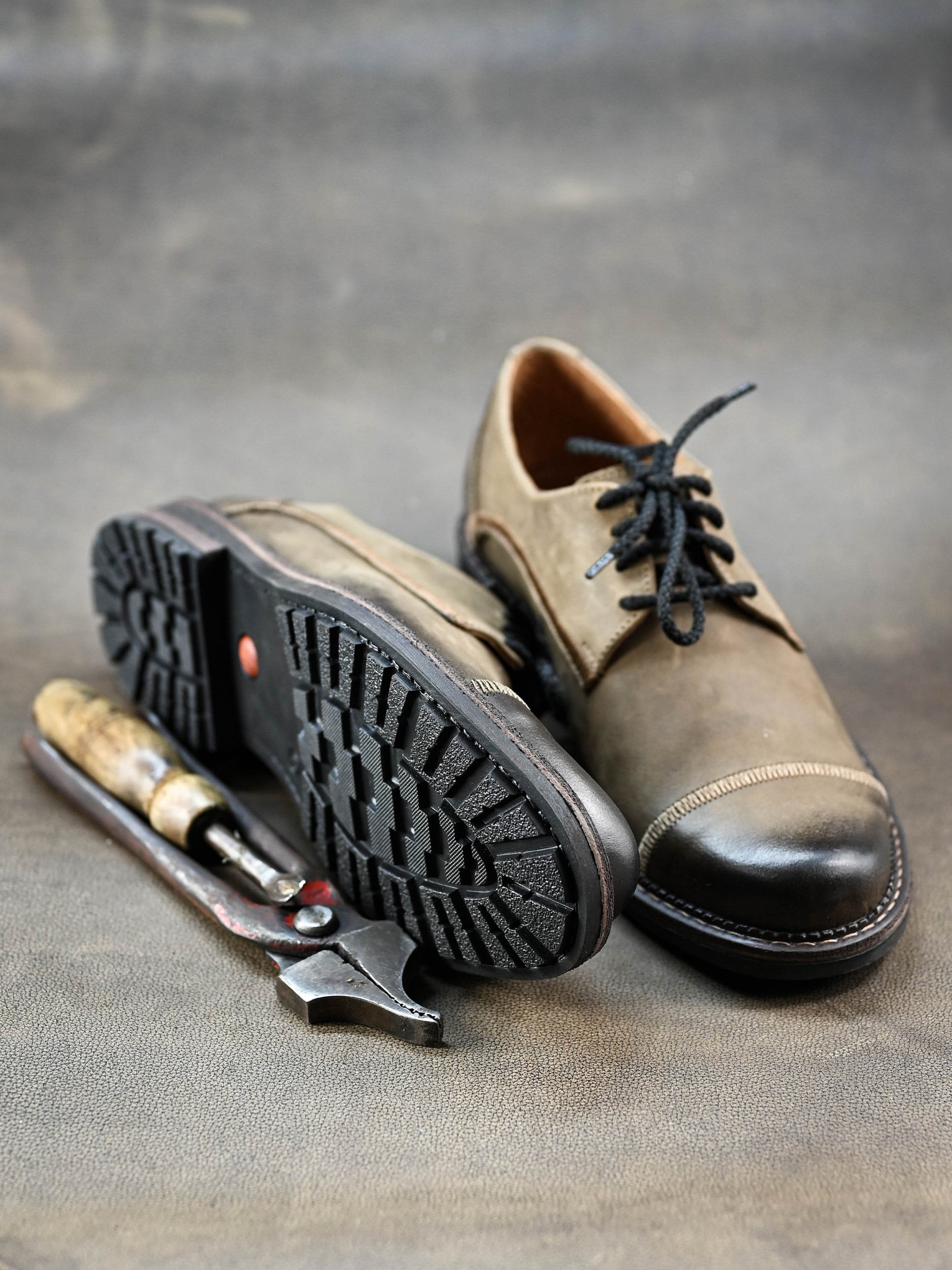 靴 vintage made in italy Derby shoes Church's Made in Italy 'Mario' Lace-Up Derby Shoes Brown