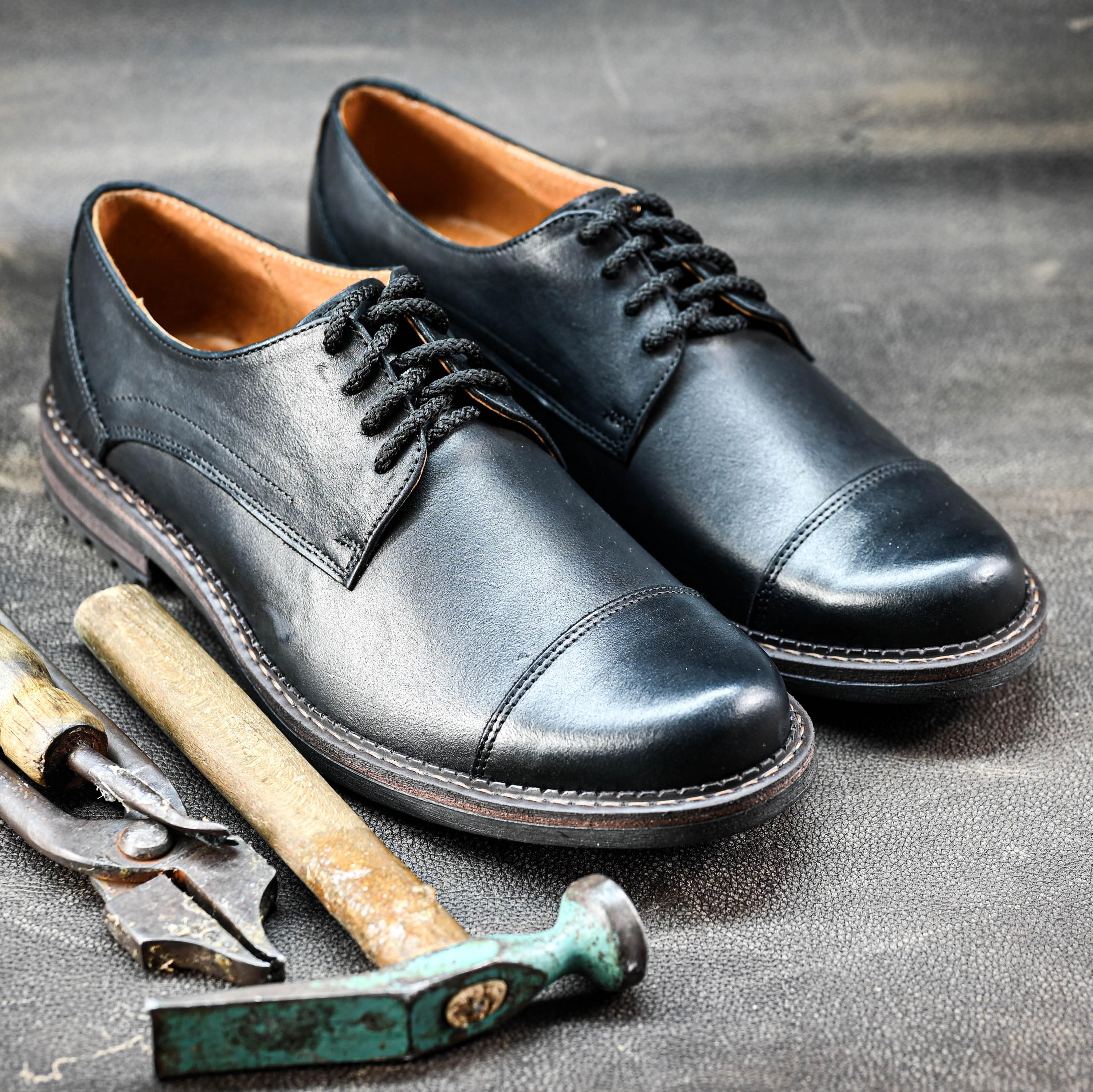 Premium Italian Leather Men's Derby Shoes, Handcrafted, Classic Style, Men's Shoes, Handmade Leather Shoes, Black Shoes, Timeless Elegance Premium Italian Leather Men's Derby Shoes, Handcrafted, Classic Style, Men's Shoes, Handmade Leather Shoes, Black Shoes, Timeless Elegance