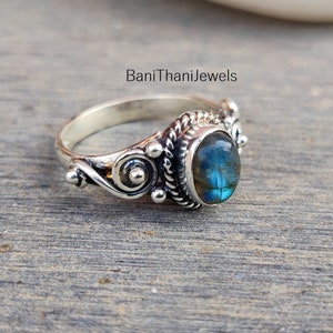 Labradorite Ring, Gemstone Ring, Gift Ring, Handmade Ring, 925 Silver Sterling Ring, Labradorite Jewelry, Blue Fire Ring, Pretty Ring