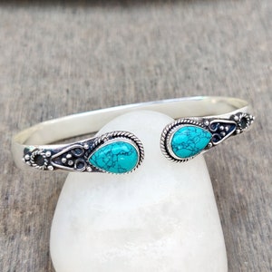 Brazalete de turquesa azul, brazalete de turquesa, brazalete hecho a mano, pulsera de turquesa, brazalete de plata de ley 925, brazalete de piedras preciosas, brazalete ajustable