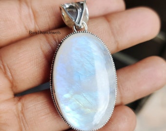 Moonstone Pendant, Silver Jewelry, Rainbow Pendant, Gift Pendant, Women Pendant, Silver Necklace, Statement Jewelry, Moonstone Jewelry