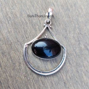 Black Onyx Pendant, 925 Silver Sterling Pendant, Handmade Pendant, Gemstone Pendant, Onyx Pendant, Pretty Pendant, Black Onyx Jewelry