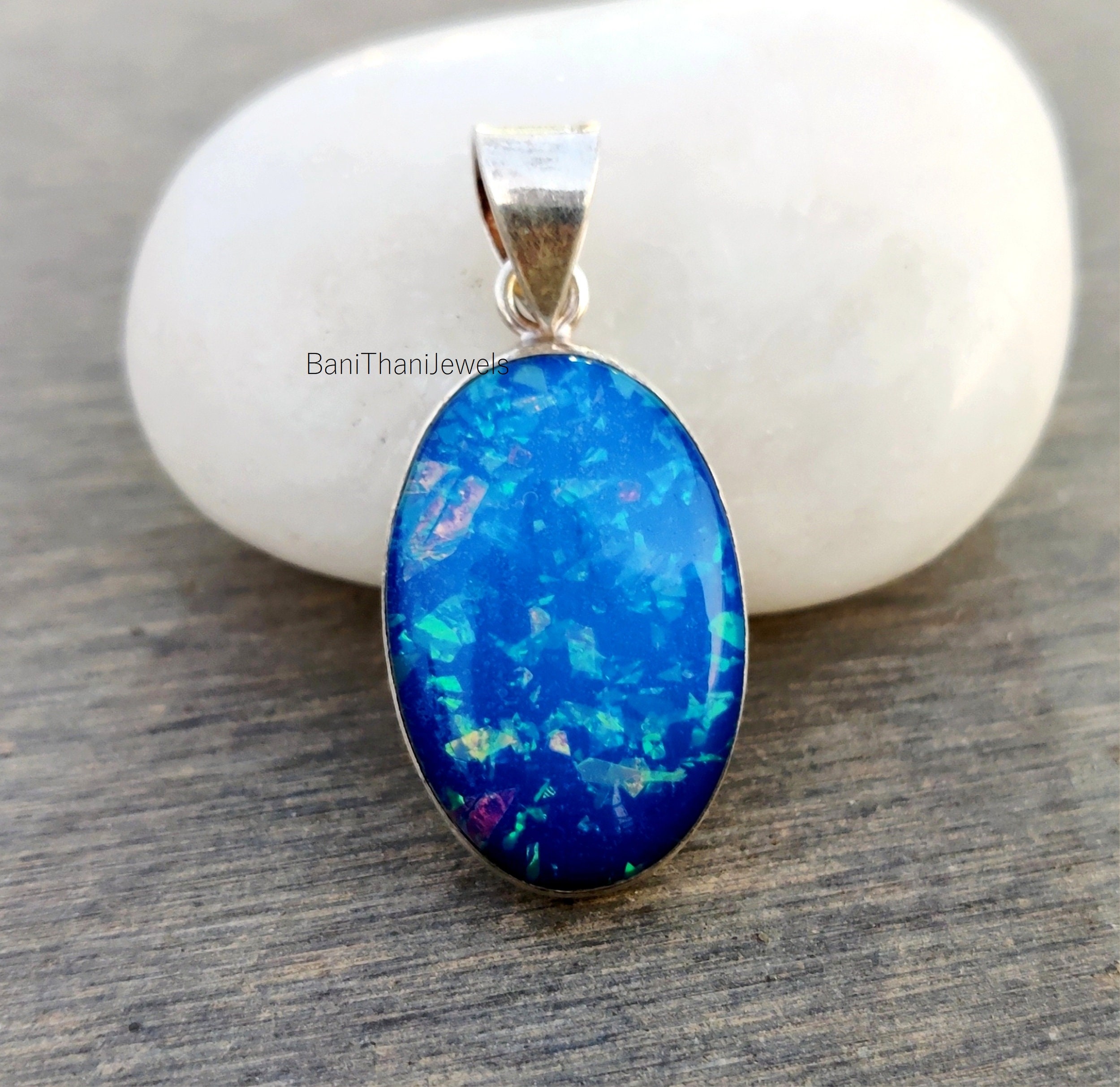 国内で当店のみ AHW STUDIO - Australian Opal Pendant Australian Opal Pendant | Handcrafted from AHW Studio