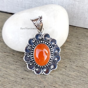 Carnelian Pendant, Handmade Pendant, Carnelian Jewelry, 925 Silver Sterling Pendant, Gemstone Pendant, Pretty Pendant, Beautiful Pendant