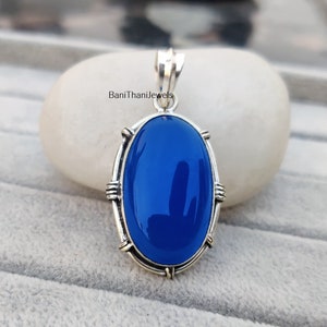 Chalcedony Pendant, Chalcedony Necklace, Chalcedony Jewelry, 925 Silver Sterling Pendant, Handmade Pendant, Gemstone Pendant, Gift Necklace