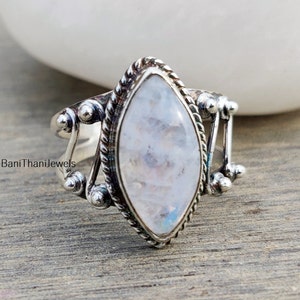 Moonstone Ring, 925 Sterling Silver Ring, Silver Jewelry, Handmade Ring, Gemstone Ring, Moonstone Jewelry, Rainbow Moonstone Ring, Gift Ring