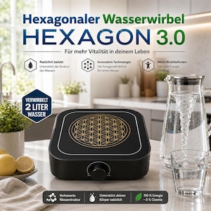 Pode incluir: Um dispositivo de vórtice de água quadrado preto rotulado HEXAGON 3.0 com um padrão de flor da vida dourado no topo e um botão de controle. O dispositivo é mostrado ao lado de uma jarra de vidro e um copo de água com texto descritivo.