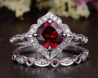 Ruby Wedding Ring Set, 2.4Ct Red Ruby, 14K White Gold, Diamond Ring Set, Wedding Jewelry, Bridal Wedding Jewelry, Engagement Rings, Ring Set