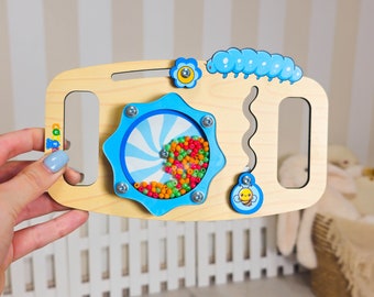 Ocupado tablero juego sensorial para niños pequeños - juguete educativo de madera hecho a mano, mejora la memoria y la lógica, regalo Montessori único para niños, sonajero sensorial