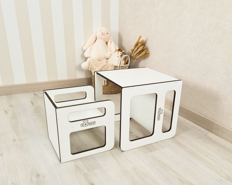 Meubles Montessori Table et chaise pour tout-petits Cube 2en1 Table de jeu de société Parfait pour apprendre et jouer Cadeau idéal pour un anniversaire et Noël. image 9