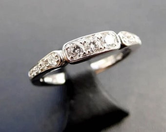 Vintage-inspirierter zierlicher Ehering für Frauen, 925 Sterling Silber, 2 Karat Diamant im Rundschliff, stapelbarer Versprechensring, individueller Ring, Geschenke