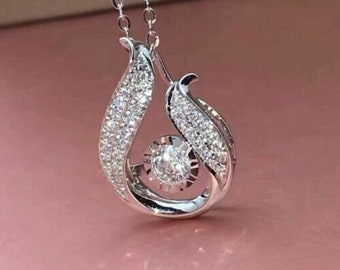 Colgante de mujer elegante, colgante de diamante de corte redondo de 1,5 quilates, colgante con cadena, colgante de oro blanco de 14 quilates, regalo de aniversario para ella, regalo de boda