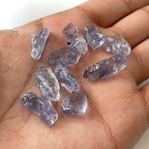 10 Pcs Natural Clean Blue Iolite, Raw iolite Crystals Rough Gemstones, 10-20 MM Healing Crystals February birthstone, For Jewelry Making