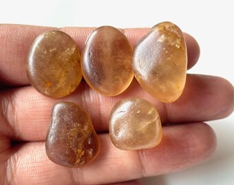 5 szt. - surowy topazu imperialnego, rozmiar 15-25 mm, surowy topaz, surowy kryształ leczniczy, surowiec, do wyrobu biżuterii itp.