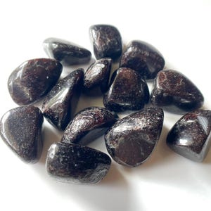 Garnet Tumbled Crystal - Tumbled Garnet Stone - Healing Crystal Stone- Polished Garnet Tumble- Red Root Chakra Crystal, Home Decor Item