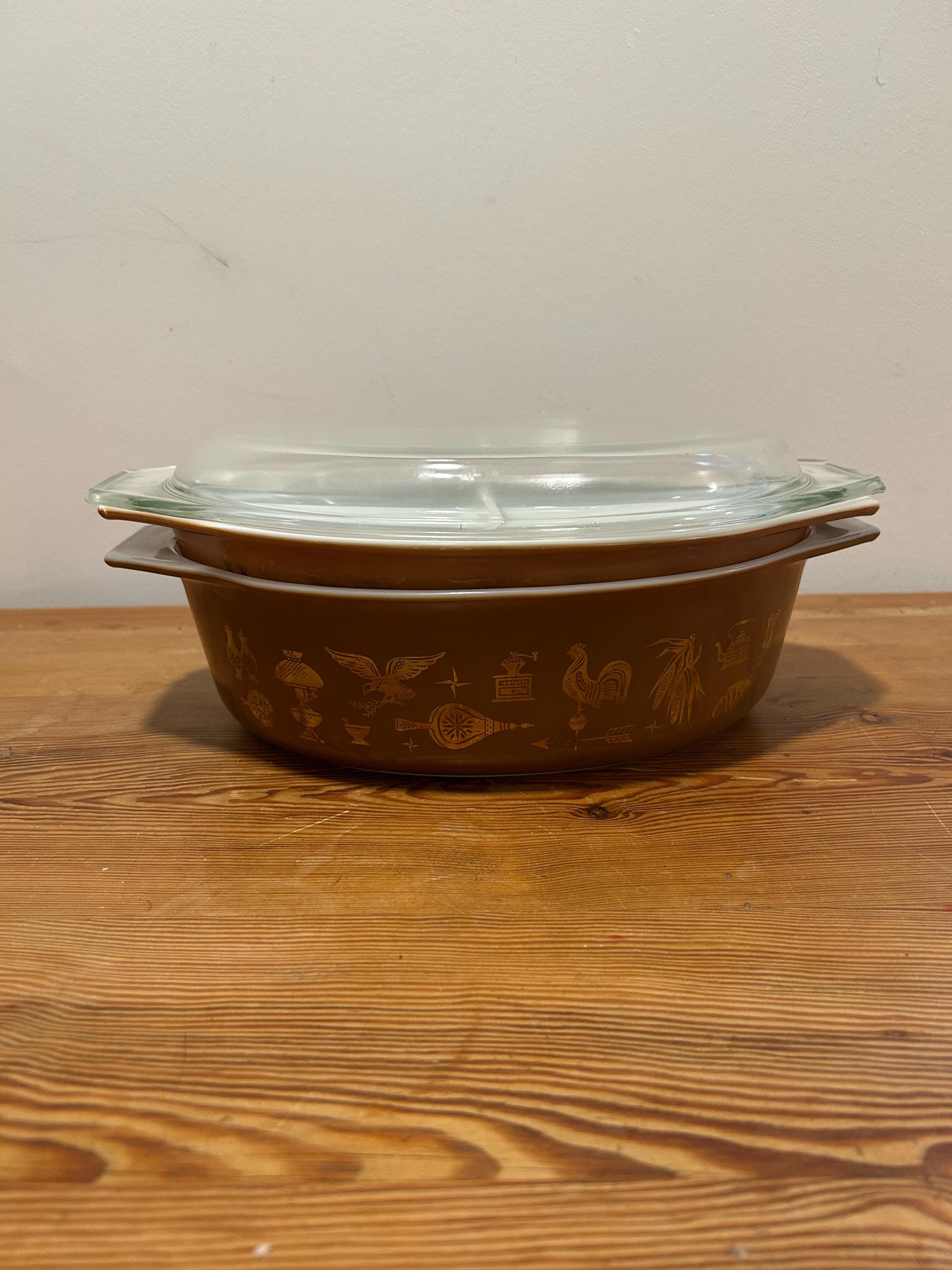 パイレックス アーリーアメリカンパターン 2.5クォート キャセロール