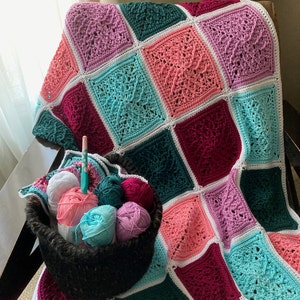 The Clematis Throw - Crochet Pattern