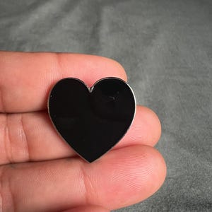 Black Heart Statement pin