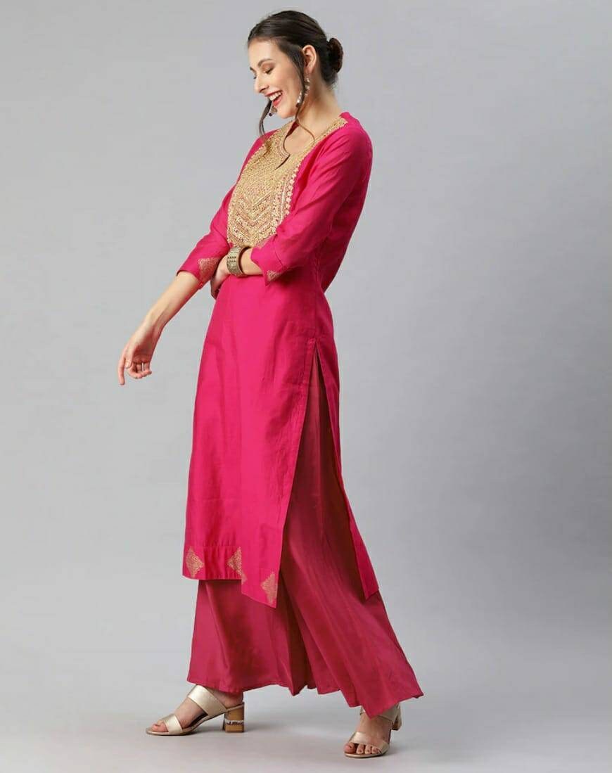 Women'S Pink Embroidered Kurta With Palazzos